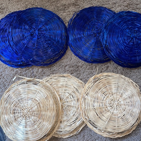 Plate holders 7 - Picture 2 of 2